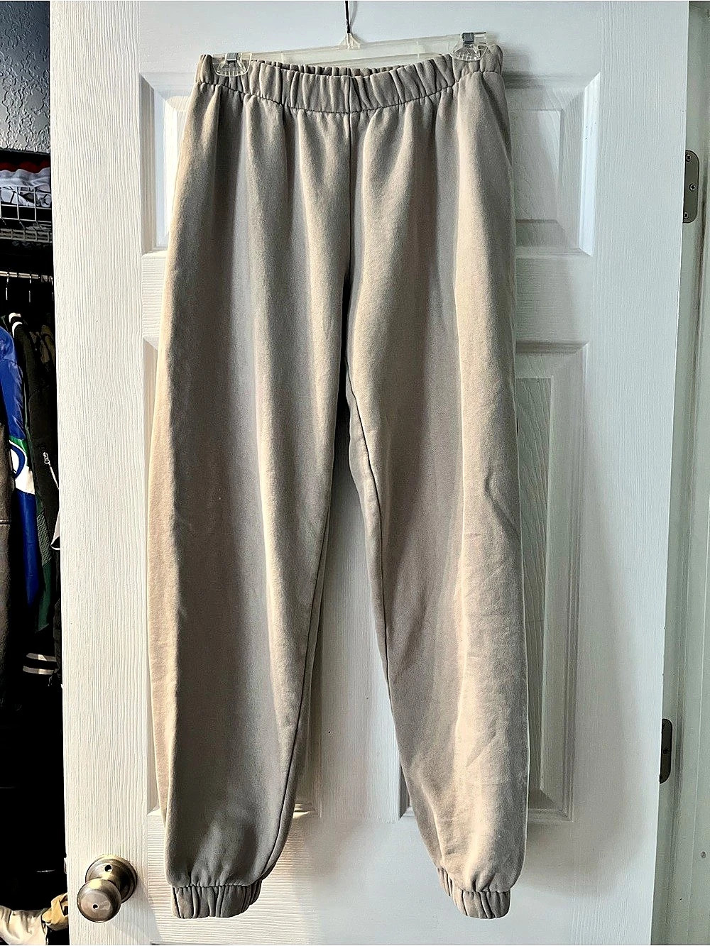Brandy Melville Tan/Beige Sweatpants Joggers
